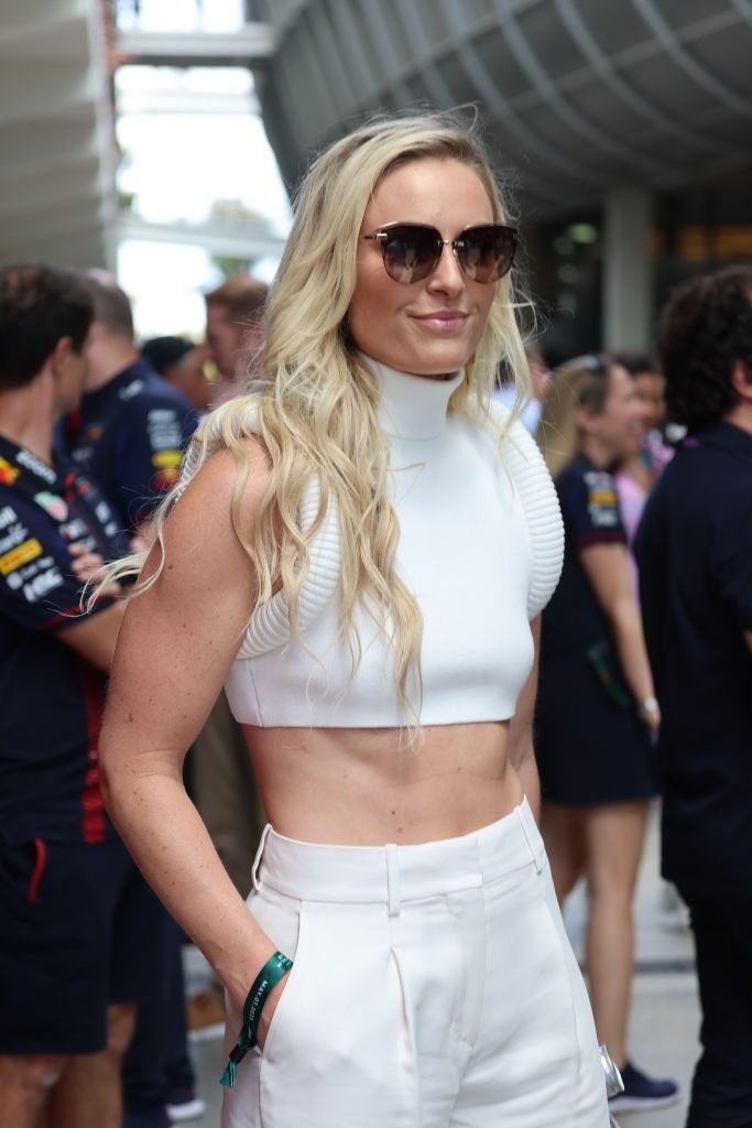 Shakira și Lindsey Vonn, apariții de senzație la Grand Prix-ul din Miami! Vedetele s-au înghesuit la Formula 1 _23