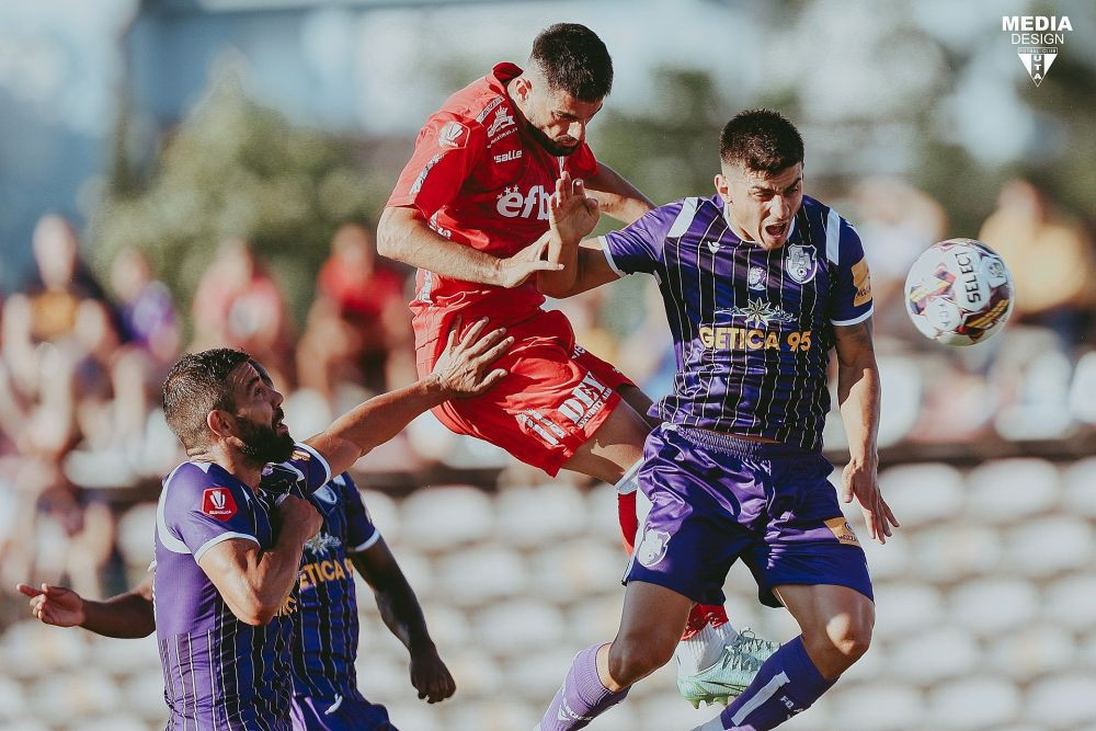 FC Argeş - UTA Arad 2-2 | Garita a egalat &icirc;n minutul 90+14, după un final nebun pe stadionul &bdquo;Nicolae Dobrin&rdquo;. Rednic a vrut să scoată echipa de pe teren