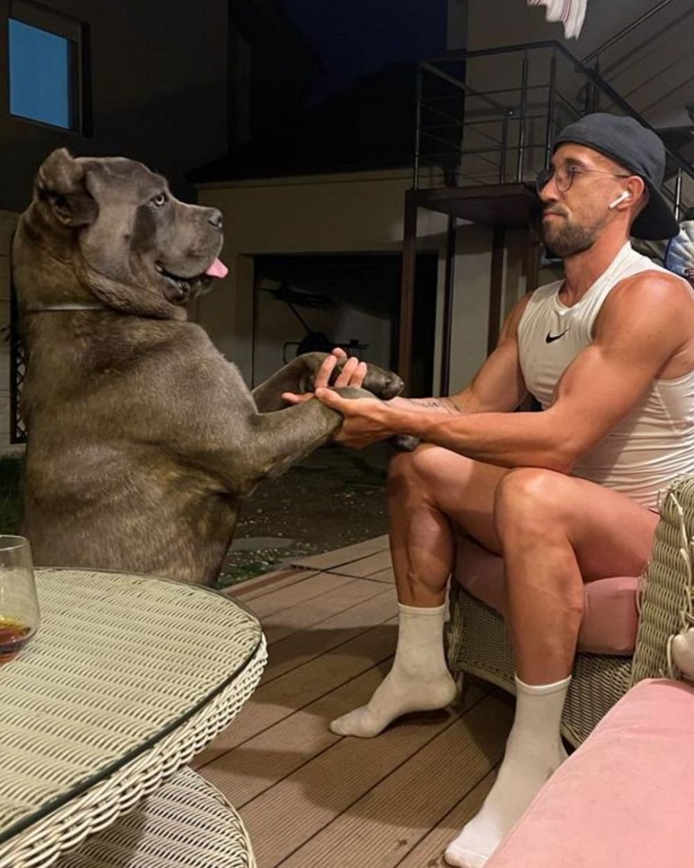 Situația bizară a lui Iasmin Latovlevici, după ce fanii Petrolului l-au înjurat și au vrut să-l dezbrace: „E jucătorul nostru!”_9