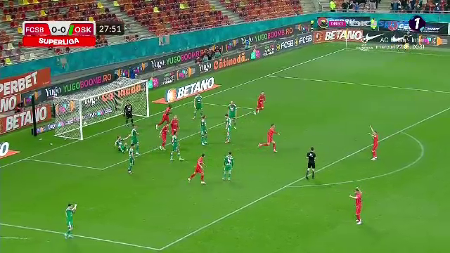 David Airlines! Miculescu s-a înălțat peste defensiva adversă și a marcat primul gol din play-off_24