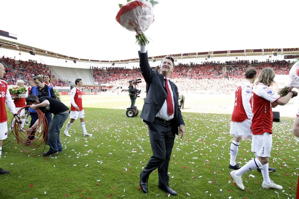 Cel mai improbabil titlu din istoria Olandei: anul când Van Gaal a răpus cei trei „balauri” și a renăscut profesional_6