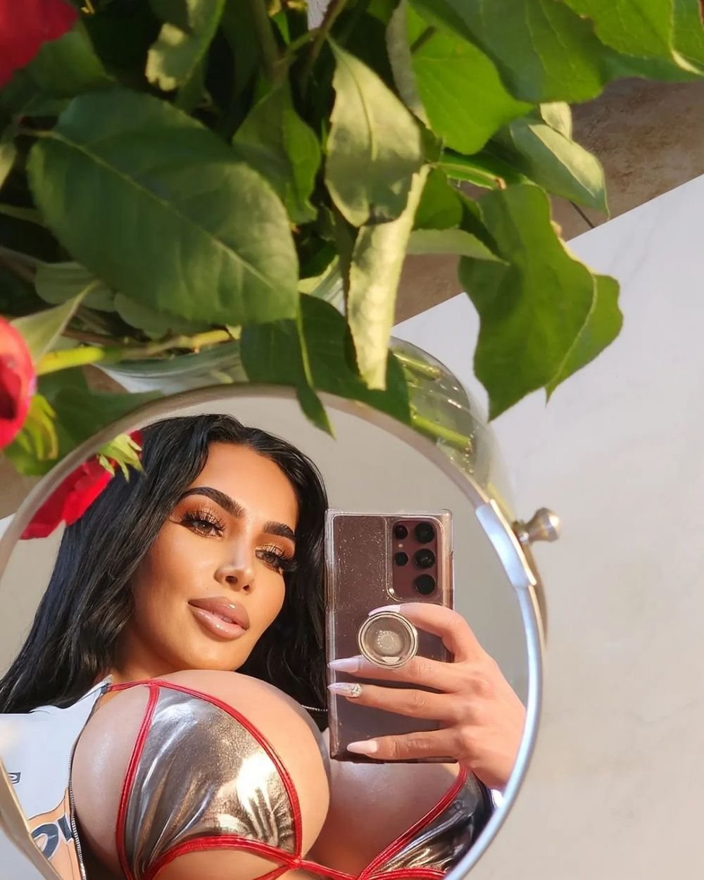 A murit după o operație ilegală făcută într-un hotel! Cauza morții tinerei care a plătit 40.000 de dolari pentru a arăta precum Kim Kardashian_27