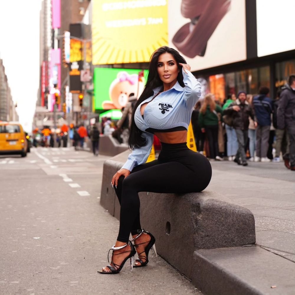 A murit după o operație ilegală făcută într-un hotel! Cauza morții tinerei care a plătit 40.000 de dolari pentru a arăta precum Kim Kardashian_34