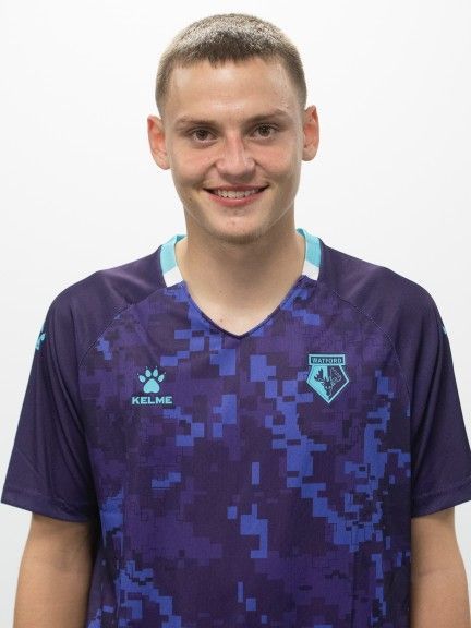Fotbalistul român de la Watford care anul trecut juca portar a terminat sezonul cu 26 de goluri înscrise și 16 pase de gol!_10