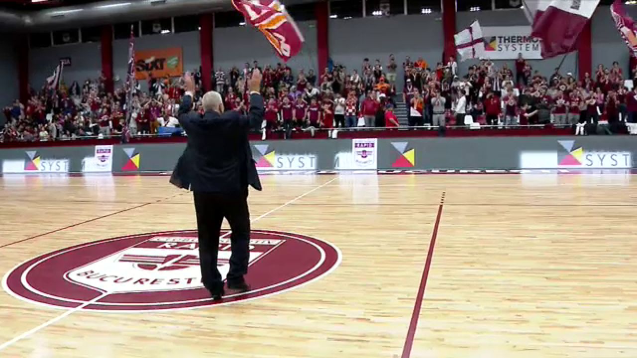 Momente emoționante înainte de Rapid - Bistrița! Fanii giuleșteni i-au cântat lui Rică Răducanu de ziua lui_7