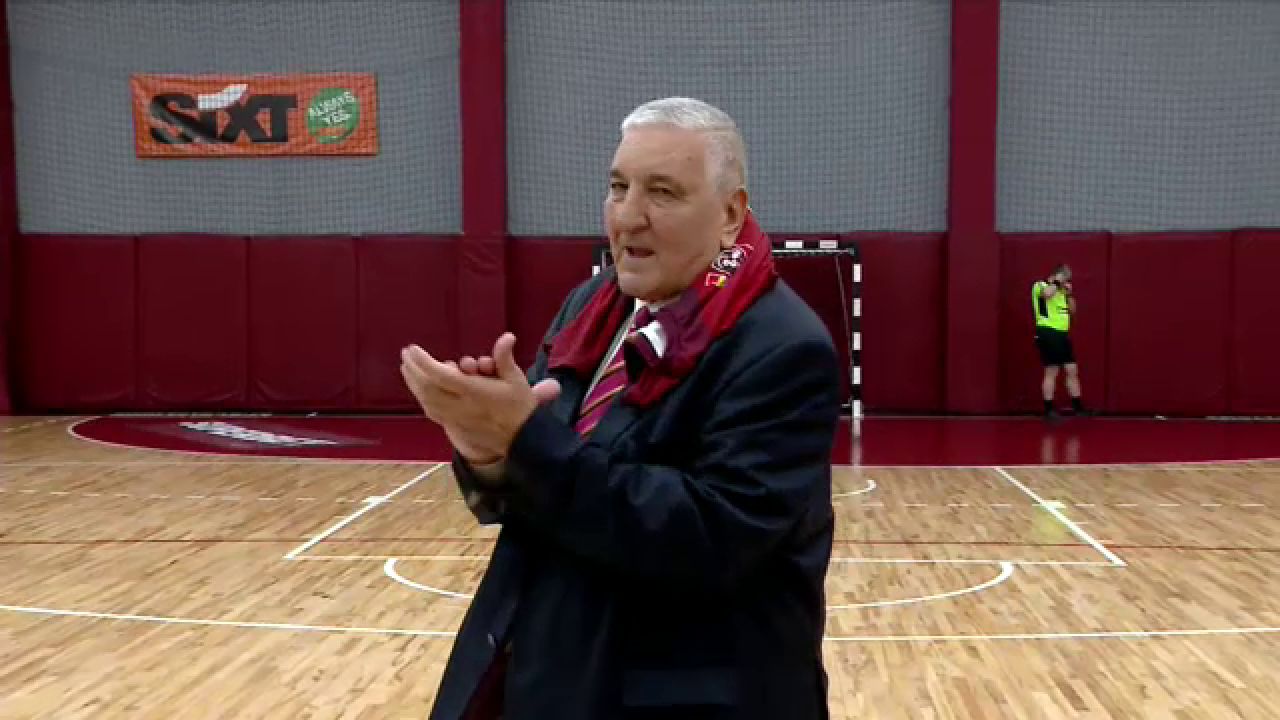 Momente emoționante înainte de Rapid - Bistrița! Fanii giuleșteni i-au cântat lui Rică Răducanu de ziua lui_27