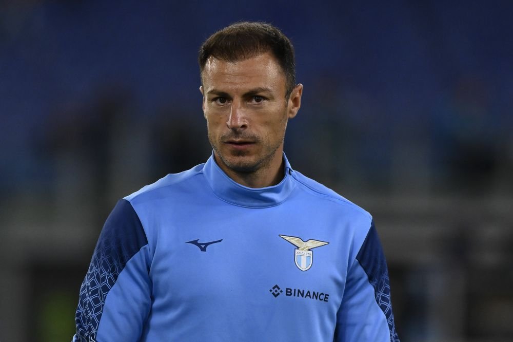 Moment special pentru Ștefan Radu! Banner-ul pregătit de galeria lui Lazio