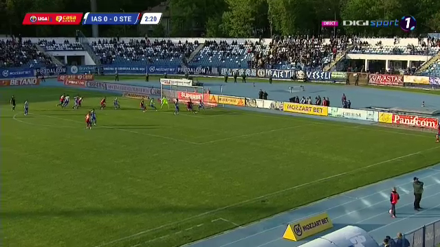 Poli Iași - Steaua | Moldovenii s-au înghesuit la stadion! Cum arată tribunele din Copou_7