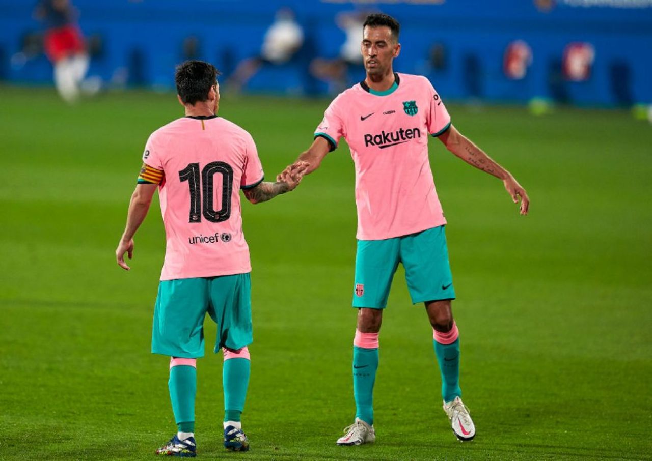 Mesajul emoționant al lui Leo Messi pentru Sergio Busquets după ce mijlocașul și-a anunțat plecarea de la FC Barcelona_10