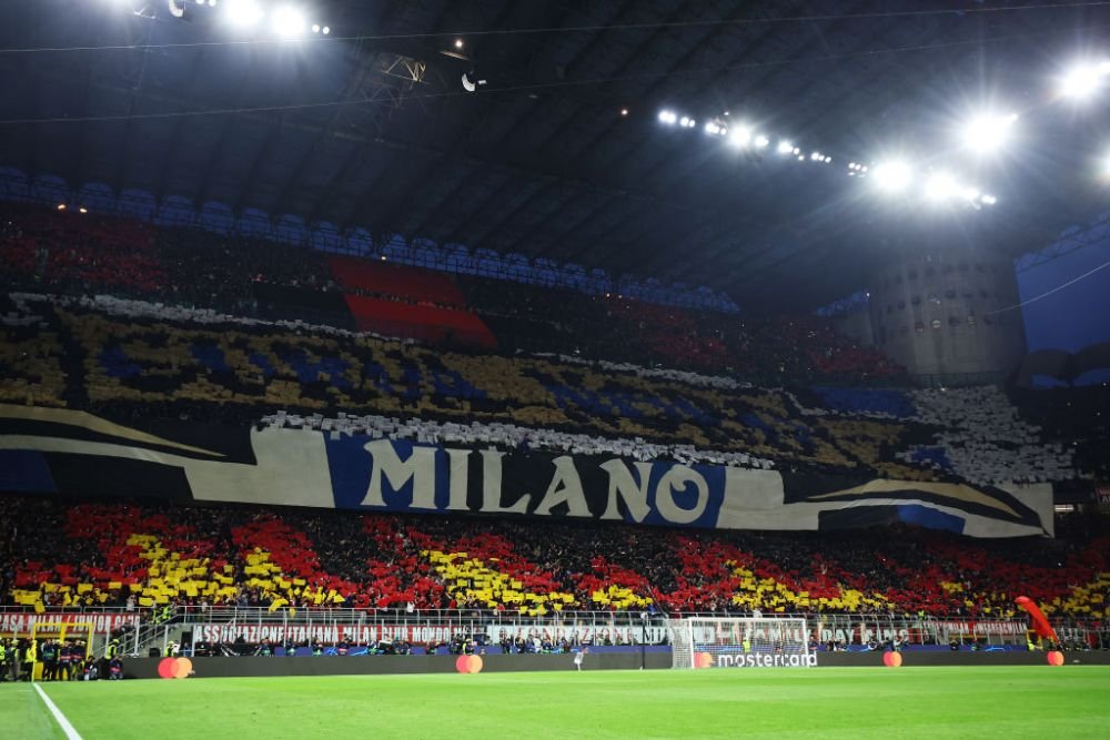 Show pe San Siro! Coregrafii speciale pregătite de fanii lui Milan și Inter pentru derby-ul din semifinalele Champions League_2