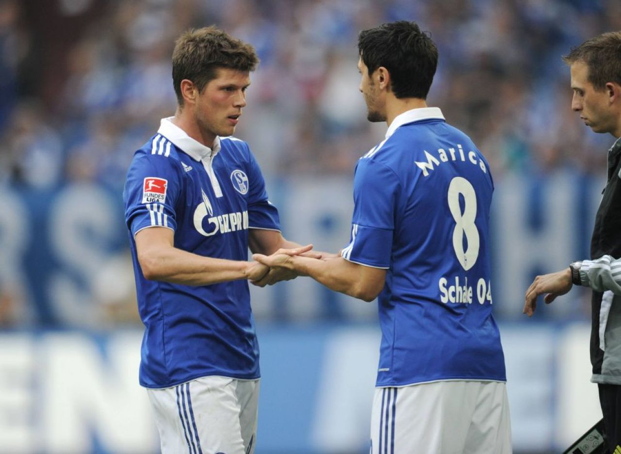 „Îi dau un telefon lui Huntelaar, directorul tehnic de la Ajax!” Oficialul Farului face lobby pentru numirea lui Gheorghe Hagi la gruparea olandeză _1