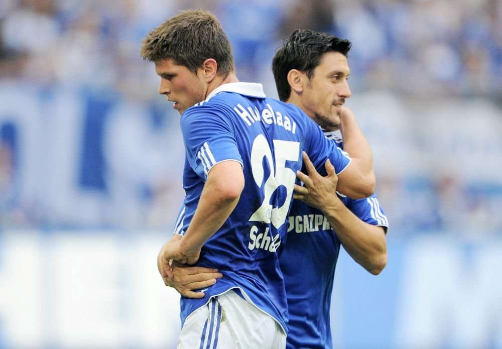„Îi dau un telefon lui Huntelaar, directorul tehnic de la Ajax!” Oficialul Farului face lobby pentru numirea lui Gheorghe Hagi la gruparea olandeză _2