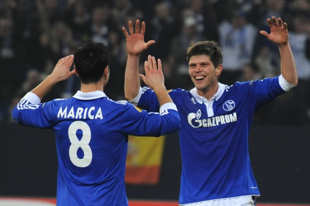„Îi dau un telefon lui Huntelaar, directorul tehnic de la Ajax!” Oficialul Farului face lobby pentru numirea lui Gheorghe Hagi la gruparea olandeză _3