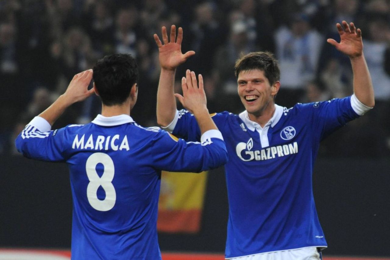 „Îi dau un telefon lui Huntelaar, directorul tehnic de la Ajax!” Oficialul Farului face lobby pentru numirea lui Gheorghe Hagi la gruparea olandeză _3