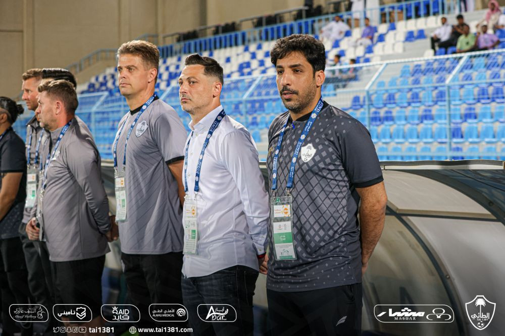 Ce făcuși, Mirele?! Cum a pierdut Mirel Rădoi cu 3-4 după ce a avut 3-0 &icirc;n minutul 28 &icirc;n fața ultimei clasate