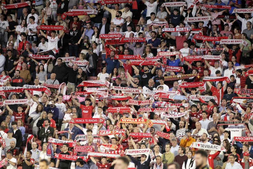 SPECIAL | A fost umilit de Dorinel Munteanu, iar acum poate câștiga Europa League! Povestea incredibilă a antrenorului Mendilibar_4