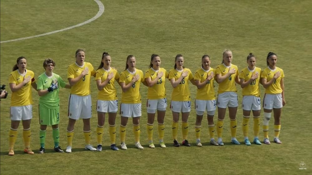A antrenat FCSB, Rapid și CFR Cluj, iar acum a mers în fotbalul feminin: 