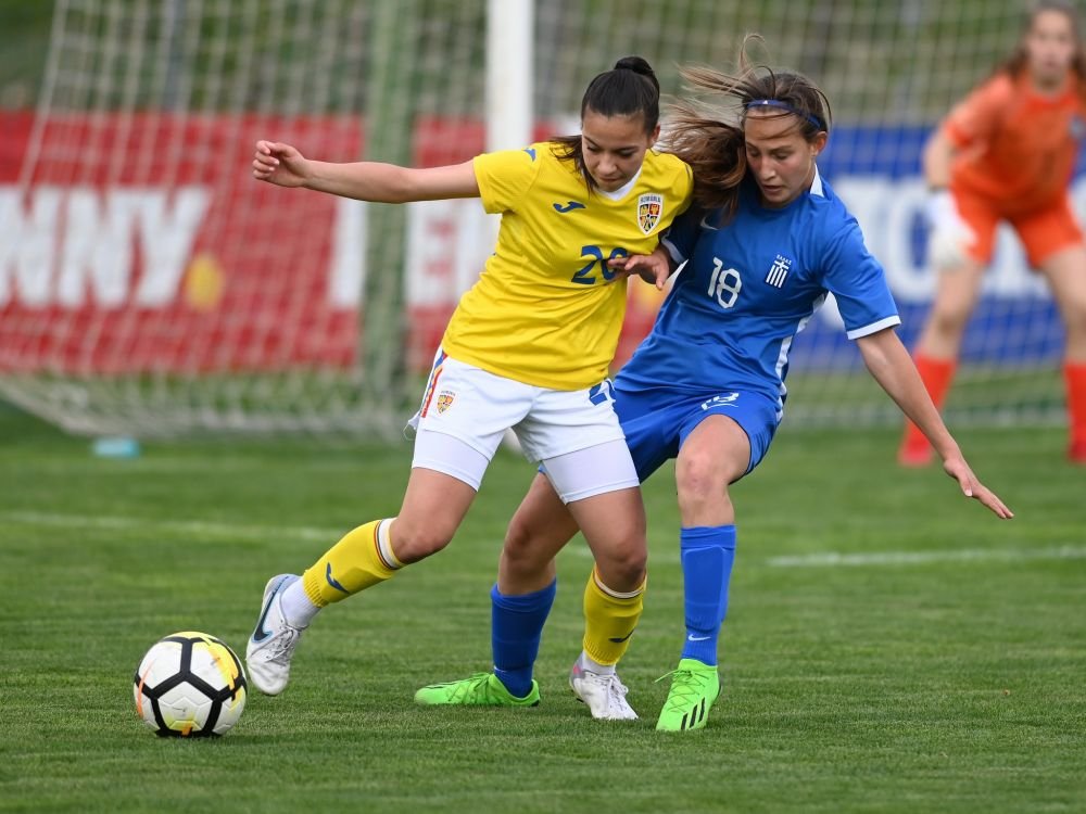 A antrenat FCSB, Rapid și CFR Cluj, iar acum a mers în fotbalul feminin: 