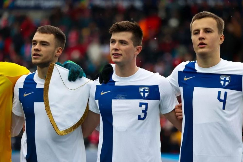 Cum îl descriu polonezii pe jucătorul dorit de FCSB: 