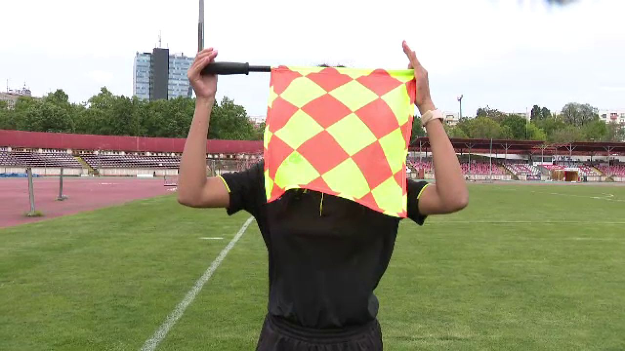 Arbitra care face furori în Liga 4 visează să ajungă în Liga Campionilor! „Centralul” preferat din Superliga_1