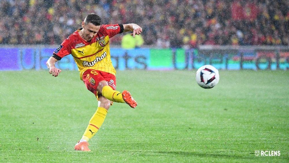 Echipa care o sperie pe PSG! A câștigat cu un om în minus după ce a fost condusă și acum este la 3 puncte distanță de Lionel Messi & Co._9