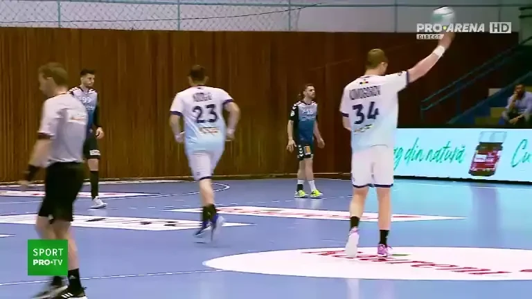 CSU Suceava - CSM Constanta (semifinale Cupa handbal 13 mai 2023) primele 5 minute din a doua repriză