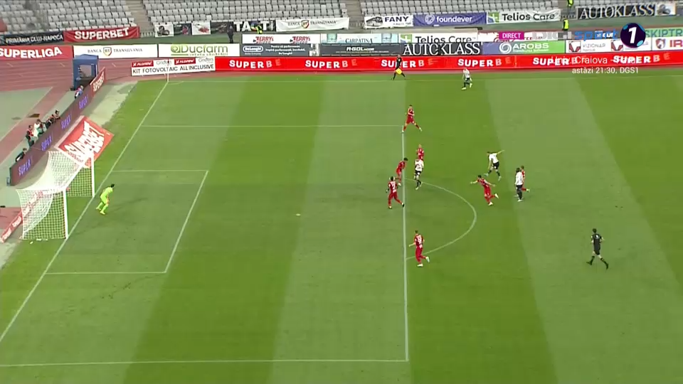 U Cluj - Chindia Târgoviște 2-0! Succes important pentru ardeleni, care rămân în Superliga României_4