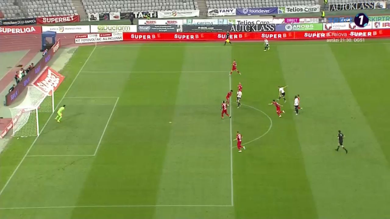 U Cluj - Chindia Târgoviște 2-0! Succes important pentru ardeleni, care rămân în Superliga României_4