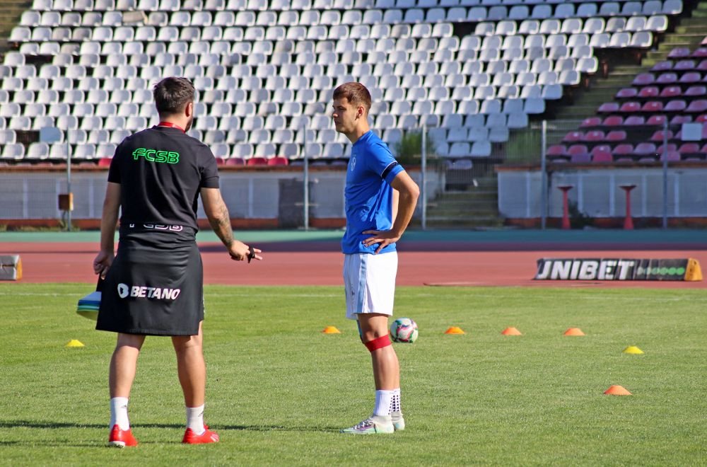 Dinamo, victorie la limită cu FCSB, în Ștefan cel Mare. Golul victoriei, marcat din lovitură liberă_3