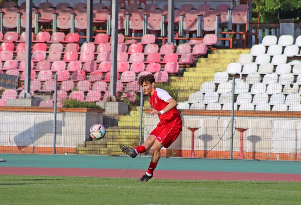 Dinamo, victorie la limită cu FCSB, în Ștefan cel Mare. Golul victoriei, marcat din lovitură liberă_41