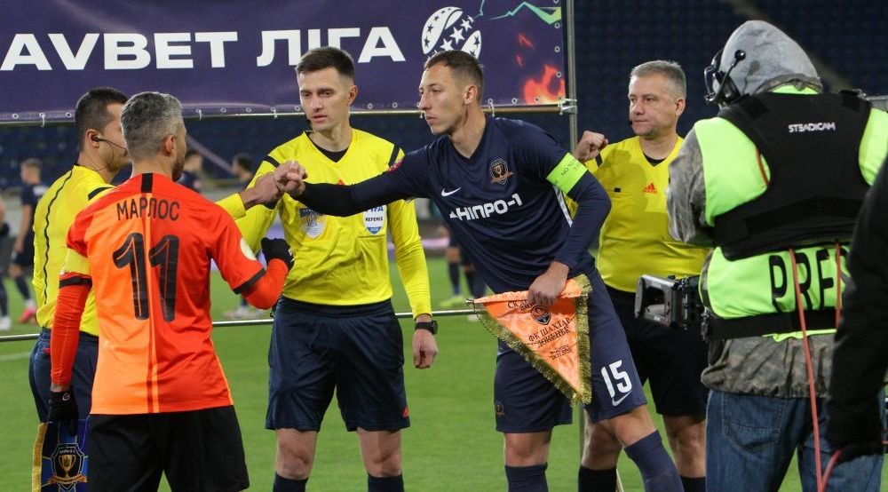 Situație bizară în prima ligă: un fotbalist de națională a început meciul la o echipă și l-a terminat la cealaltă! _5