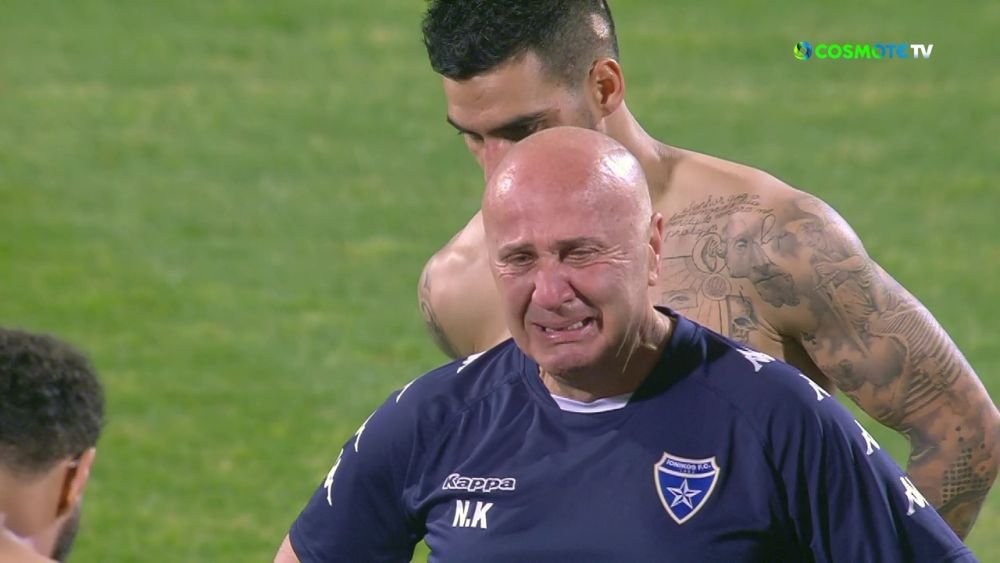 Jucătorul dat afară de FCSB în iarnă a retrogradat! Antrenorul a izbucnit în lacrimi după finala dramatică_6