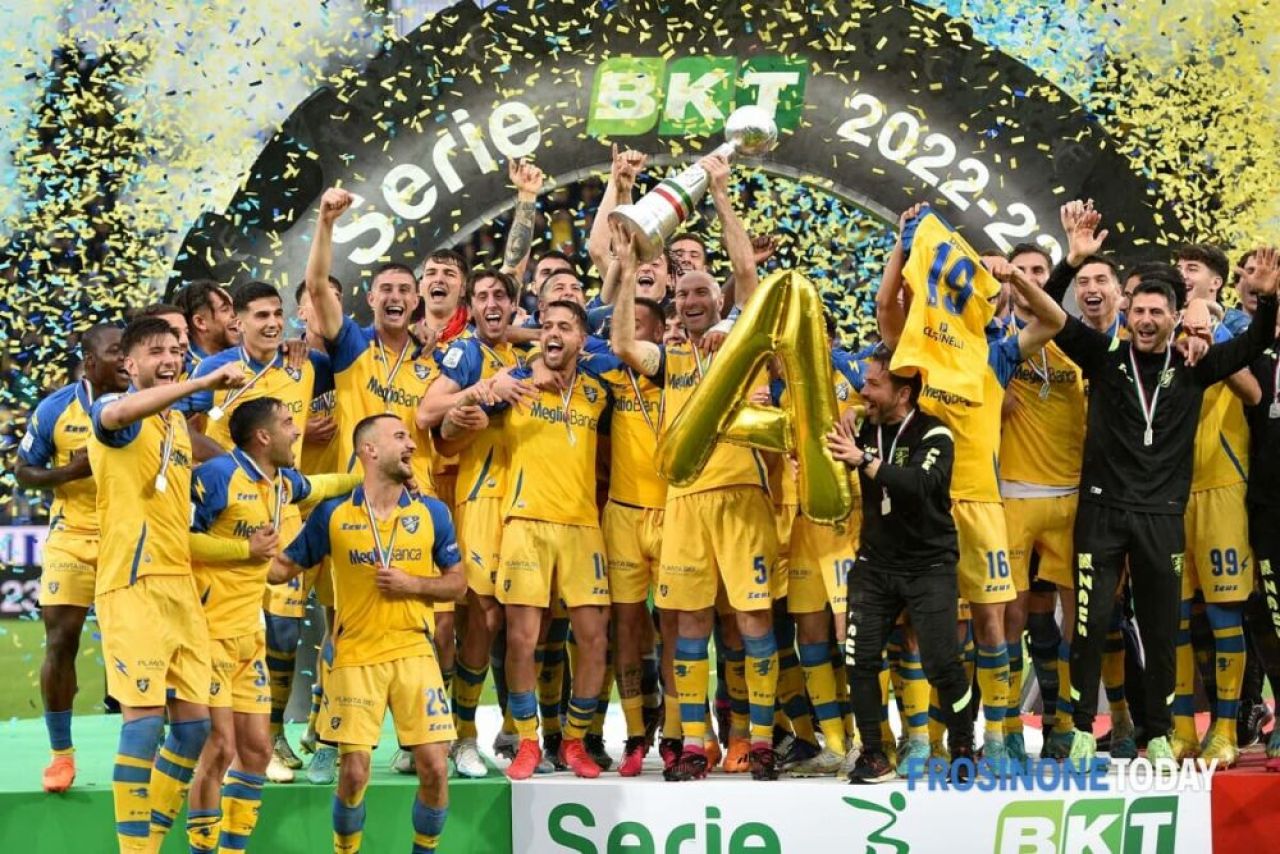 Daniel Boloca este campion cu Frosinone! După promovarea în Serie A a venit și titlul_5