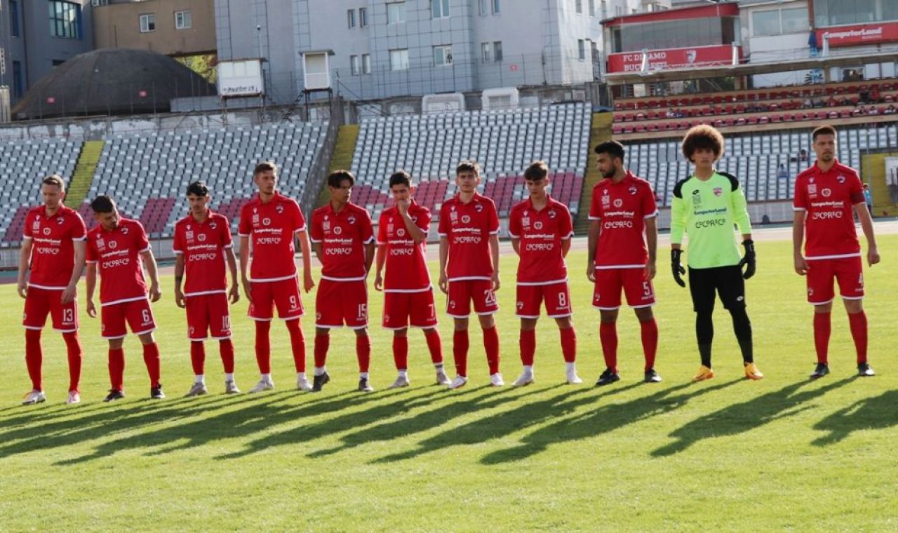 CS FC Dinamo, echipa lui Nicolae Badea, a câștigat campionatul cu 174 de goluri înscrise, dar trebuie să mai joace și un play-off!_4