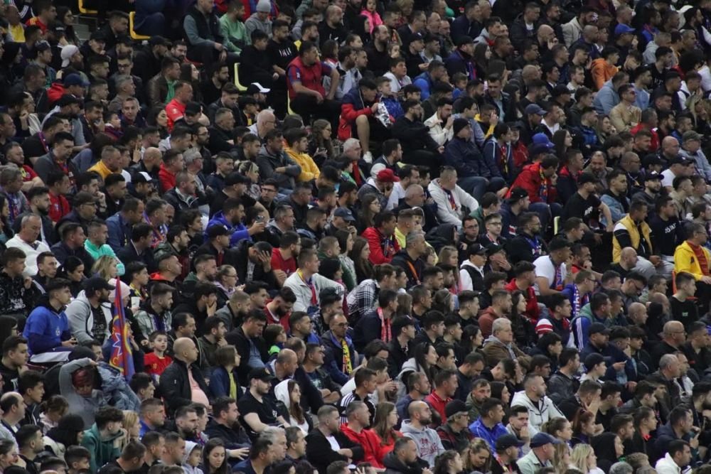 Câți fani au fost prezenți la FCSB - CFR Cluj: cea mai mare asistență din ultimii șapte ani_9