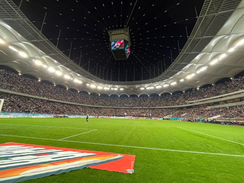 Dawa a făcut spectacol pe gazon după fluierul final al meciului cu CFR! Cum au sărbătorit „roș-albaștrii” victoria cu ardelenii_10