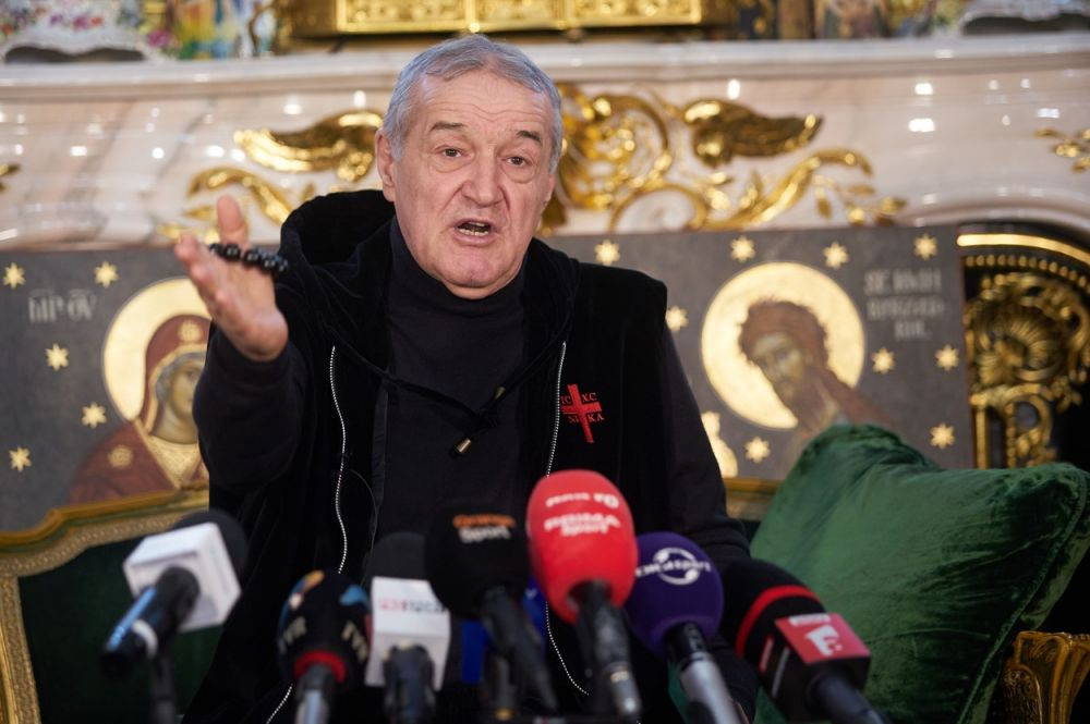 &bdquo;E cel mai bun din Rom&acirc;nia!&rdquo; Mesajul lui Gigi Becali pentru Edi Iordănescu