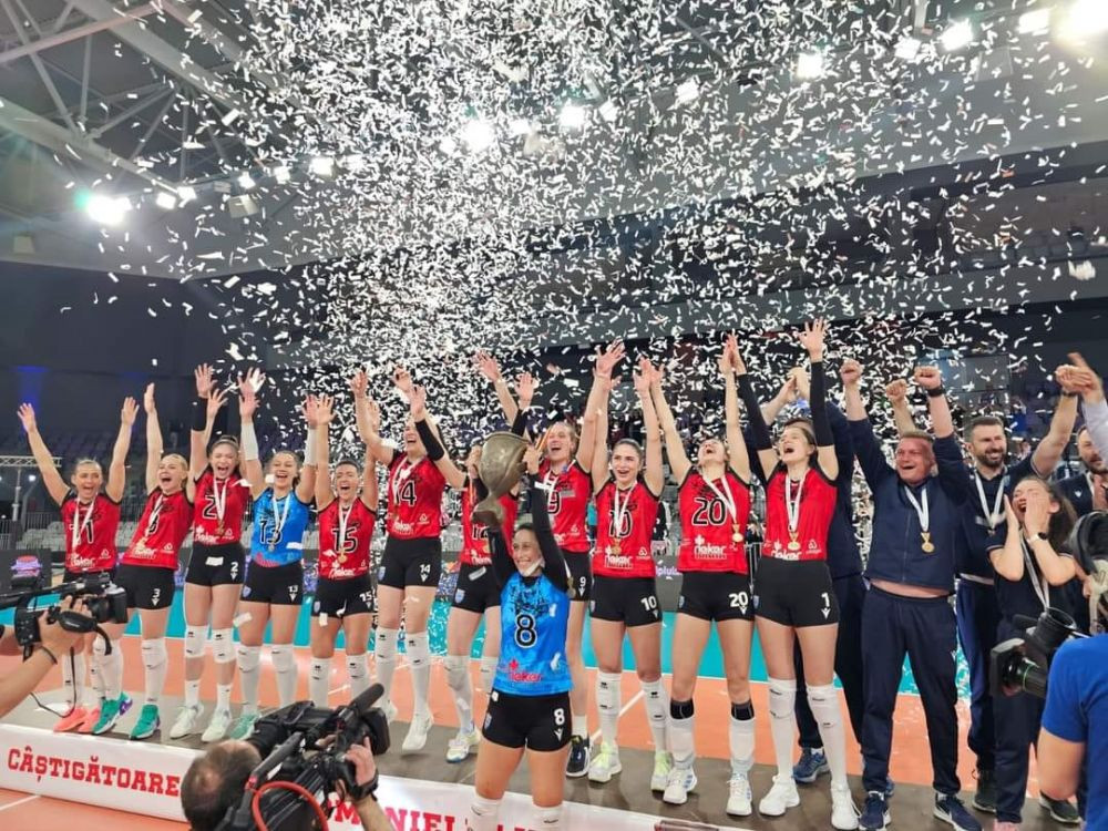 CSM Lugoj a c&acirc;știgat și Cupa! Cel mai bun sezon din istorie pentru Aliona Martiniuc și compania
