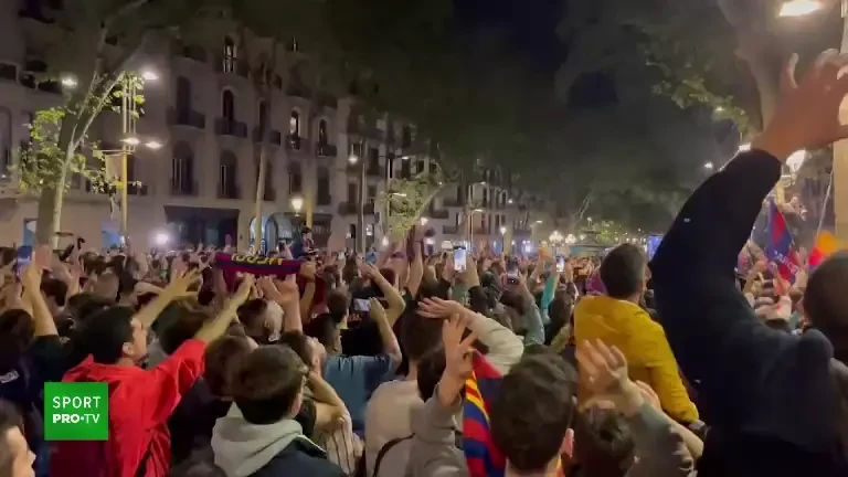 Lionel Messi nu a fost uitat la sărbătoarea Barcelonei! Fanii i-au scandat numele