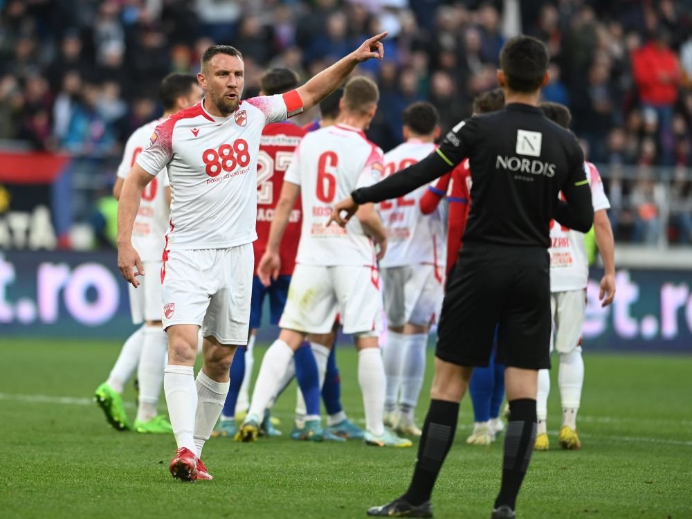 Dinamo - Steaua 3-0! Ghezali, Giafer și Bani i-au „mitraliat” pe „militari”! „Câinii” încă speră la promovarea directă_2