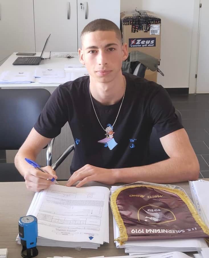 Clubul din Serie A cu trei fotbaliști români la prima echipă: niciunul dintre ei nu contează pentru naționala României! ”Am mai făcut un pas spre visul meu”_3