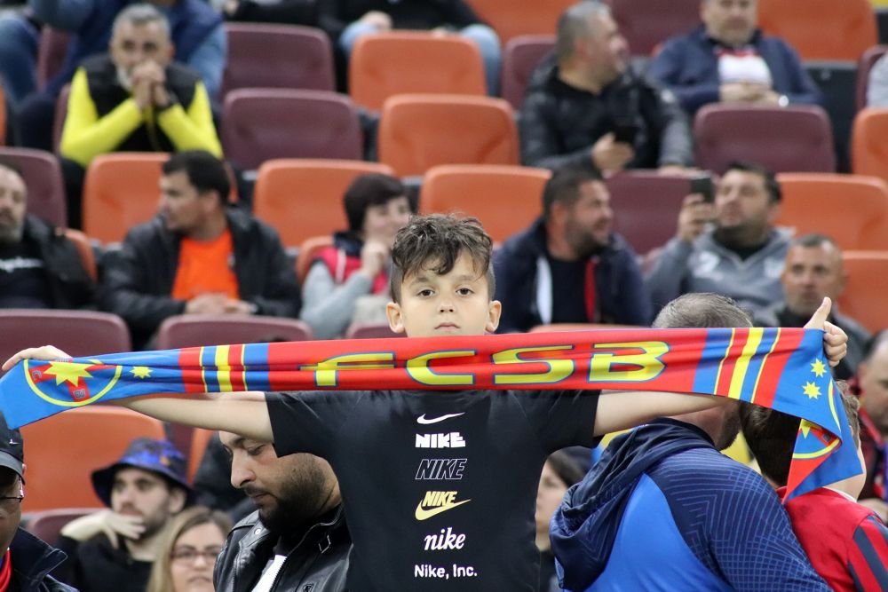 FCSB - CFR Cluj, în fotografii. Încleștare pe gazon, delir în tribune_15