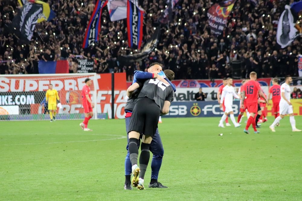 FCSB - CFR Cluj, în fotografii. Încleștare pe gazon, delir în tribune_79