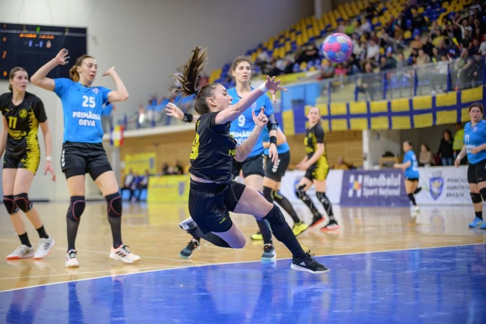 Bucurie la Politehnică și sub Tâmpa! Știința București și Corona Brașov au promovat în Liga Florilor_10