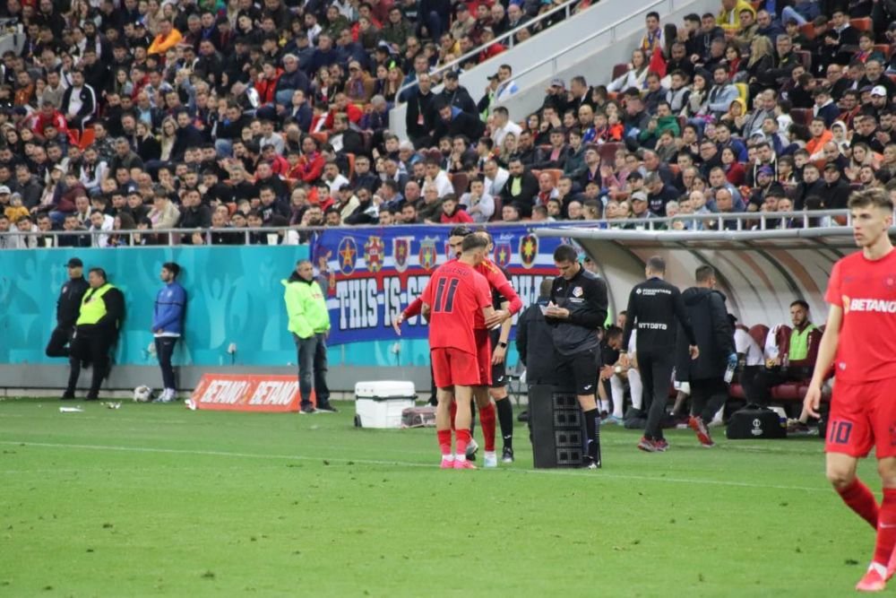 Schimbare comandată de Gigi Becali? Cum au fost suprinși oficialii FCSB-ului înainte de introducerea lui Andrea Compagno cu CFR _6