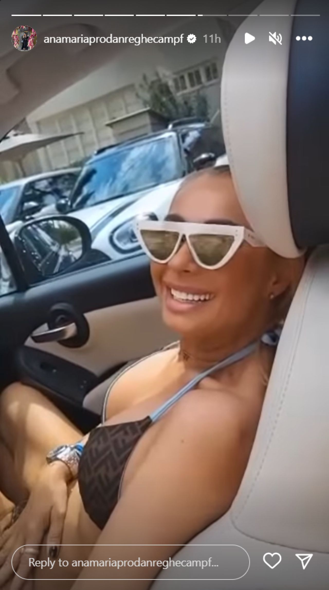 Anamaria Prodan a făcut senzație în trafic! A renunțat la haine și a atras toate privirile_2