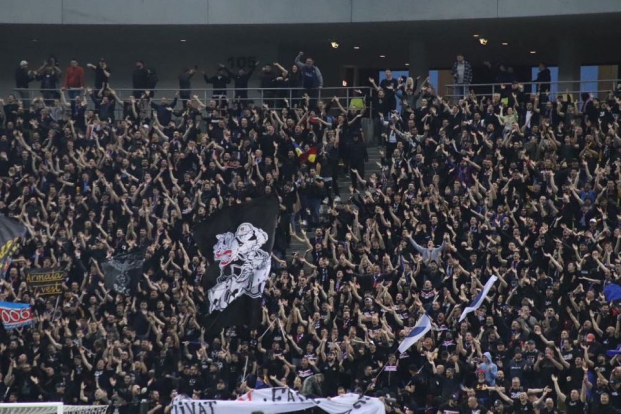 Spectacol pe Arena Națională la Dinamo - CSA Steaua! Momentele speciale pregătite de cele două galerii _8