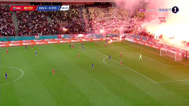 Arena Națională a fost în flăcări! Au zburat sute de torțe la Dinamo - CSA Steaua! Meciul a fost oprit _6