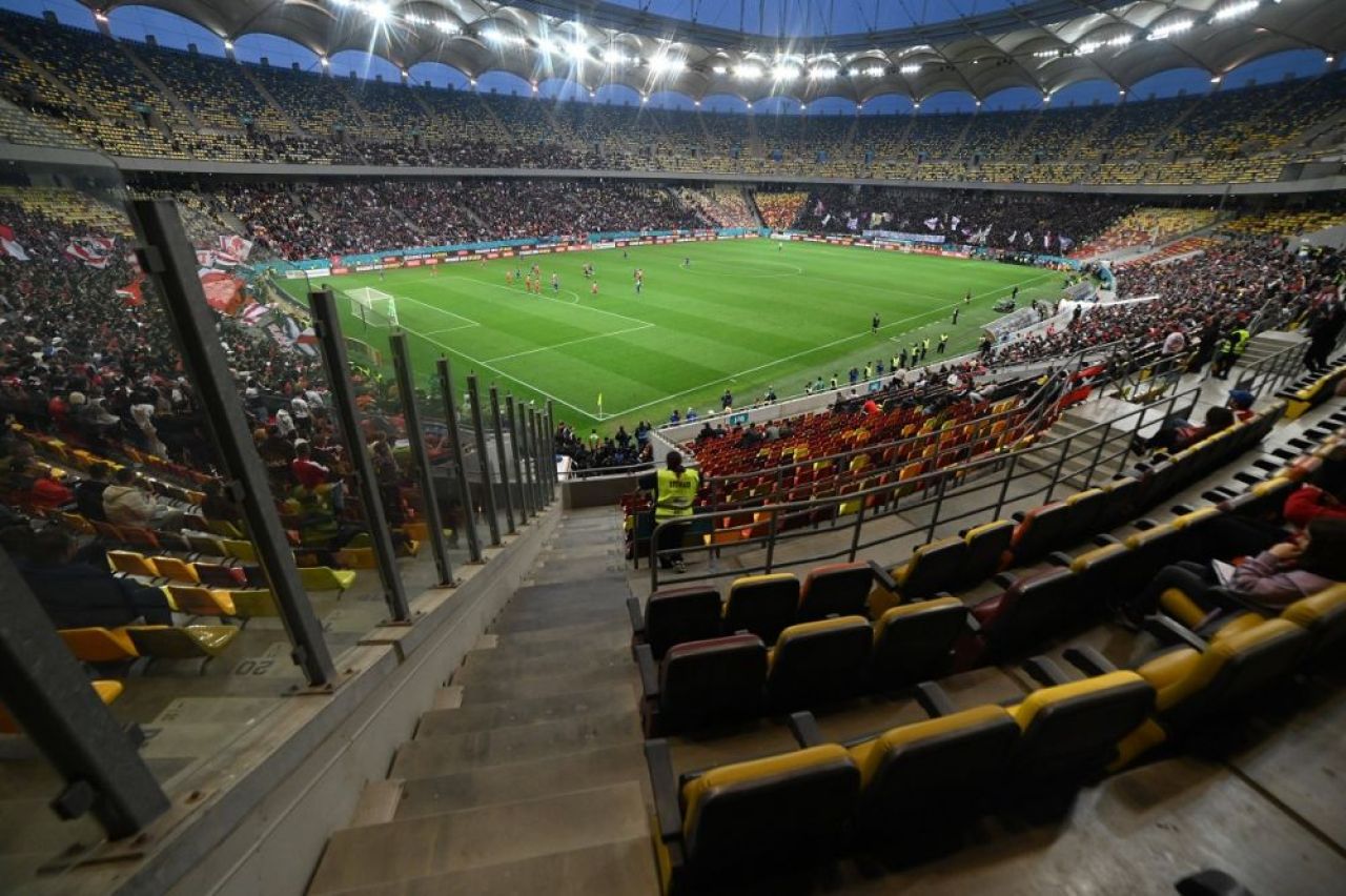 Cine a câștigat duelul fanilor? 40 de imagini spectaculoase de la Dinamo - CSA Steaua și FCSB - CFR Cluj_36