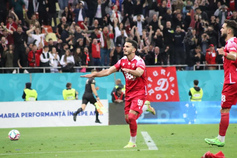 Lamine Ghezali i-a anunțat pe steliști la 3-0: ”Game Over”! Imaginile cu gestul sfidător al francezului de la Dinamo, MVP în derby_24